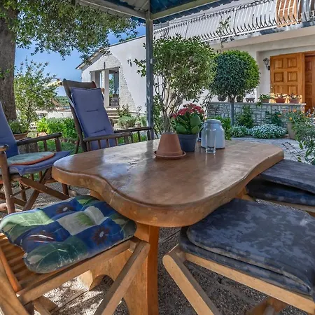 Novela Villa Pula